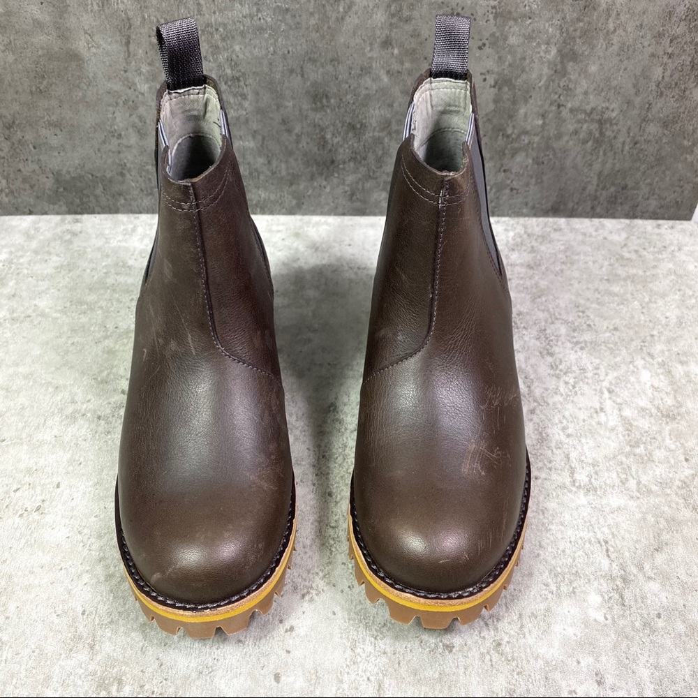 ❗️SOLD❗️NEW Chaco Fields Chelsea Waterproof Brown Boot - Picture 3 of 7
